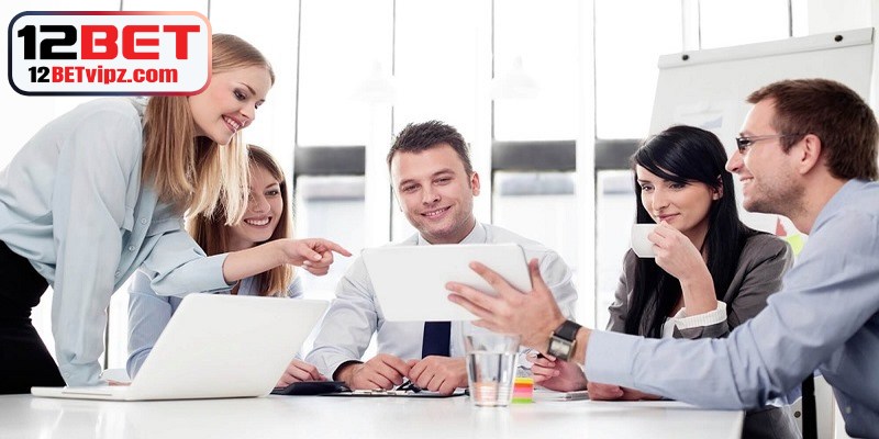 Tuyển dụng 12BET cho phòng PR và Marketing nắm giữ nhiều vai trò 